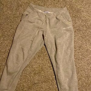 L champion woman’s joggers
